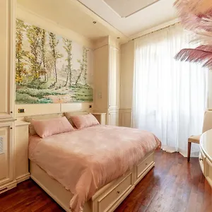 Bed and Breakfast Downtown Luxury - Termini Train Station 