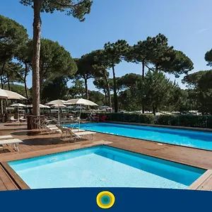 villaggio-rivaverde.emilia-romagnahotels.net/